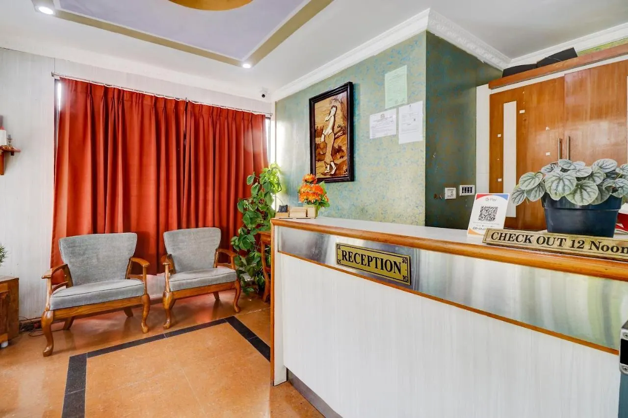 Oyo 86052 Royal Cottage Munnar Hotel