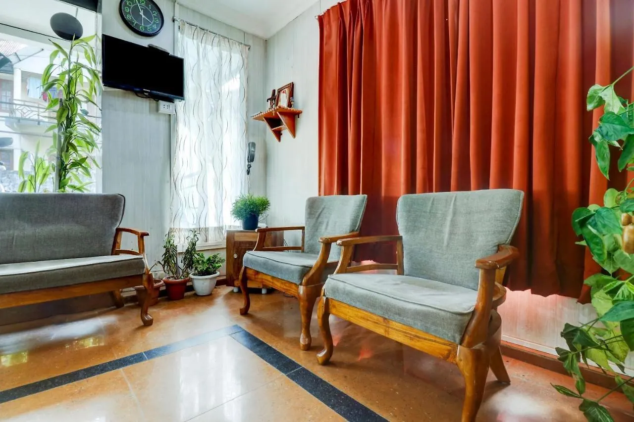 Oyo 86052 Royal Cottage Munnar India
