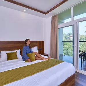 4* Hotel Velvet Revive